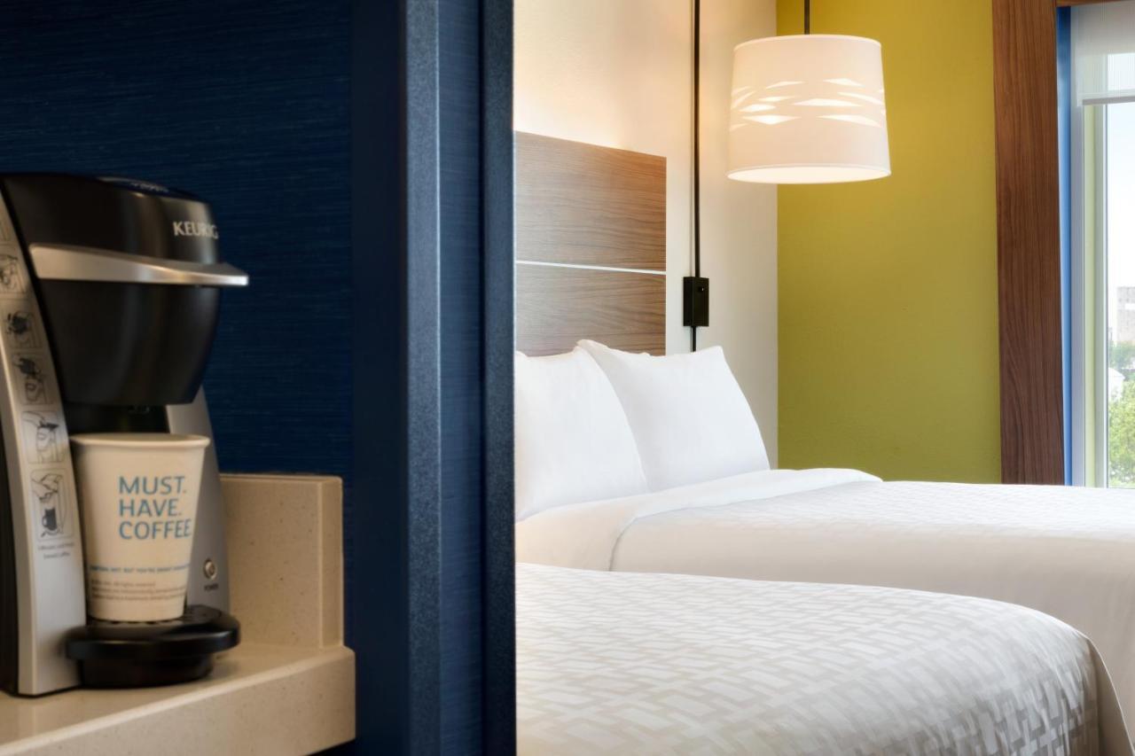 Holiday Inn Express & Suites - Painesville - Concord By Ihg מראה חיצוני תמונה