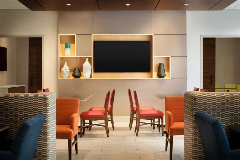 Holiday Inn Express & Suites - Painesville - Concord By Ihg מראה חיצוני תמונה