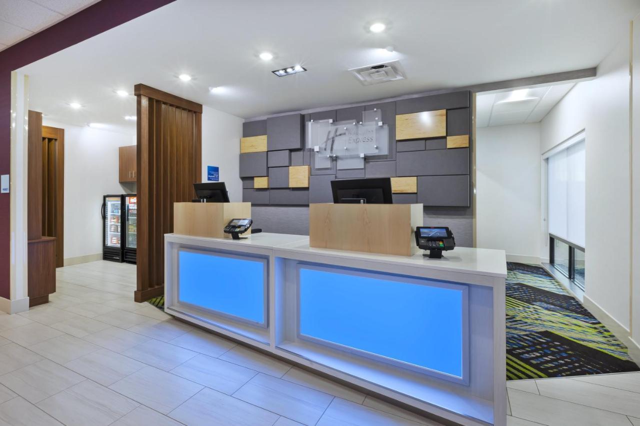 Holiday Inn Express & Suites - Painesville - Concord By Ihg מראה חיצוני תמונה