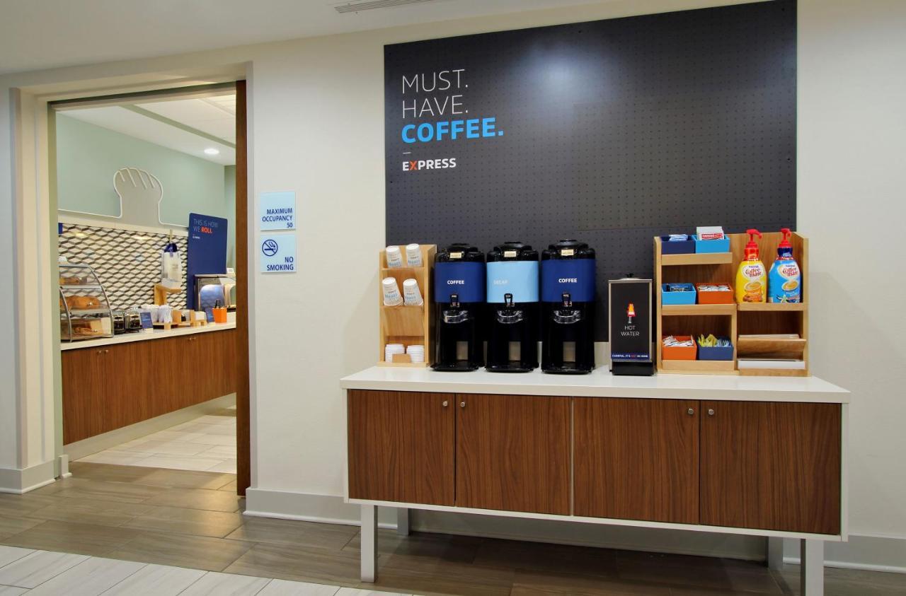 Holiday Inn Express & Suites - Painesville - Concord By Ihg מראה חיצוני תמונה